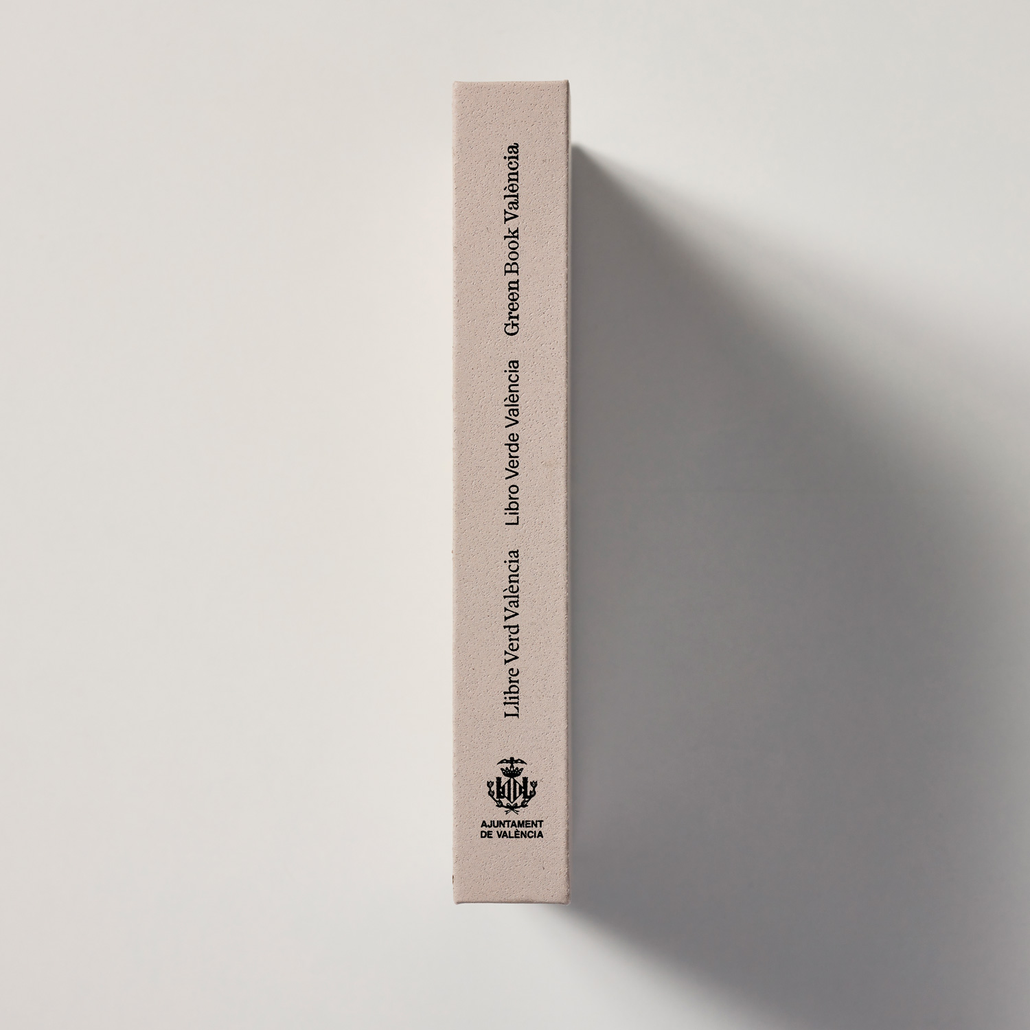 Fase, estudio de diseño gráfico. Libro Verde València, caja